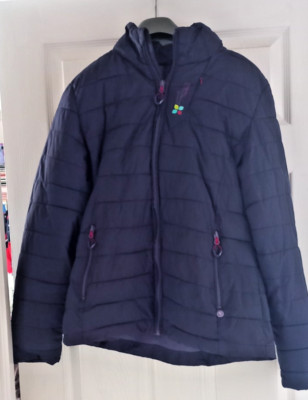 Peak Mountain Hochleistungsjacke Damengröße 10 bis 12 neu ohne Etikett
