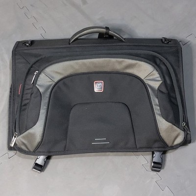 Tumi Trifold Suitcase carry-on NO Shoulder Strap 22 x6 x15  Black Garment bag