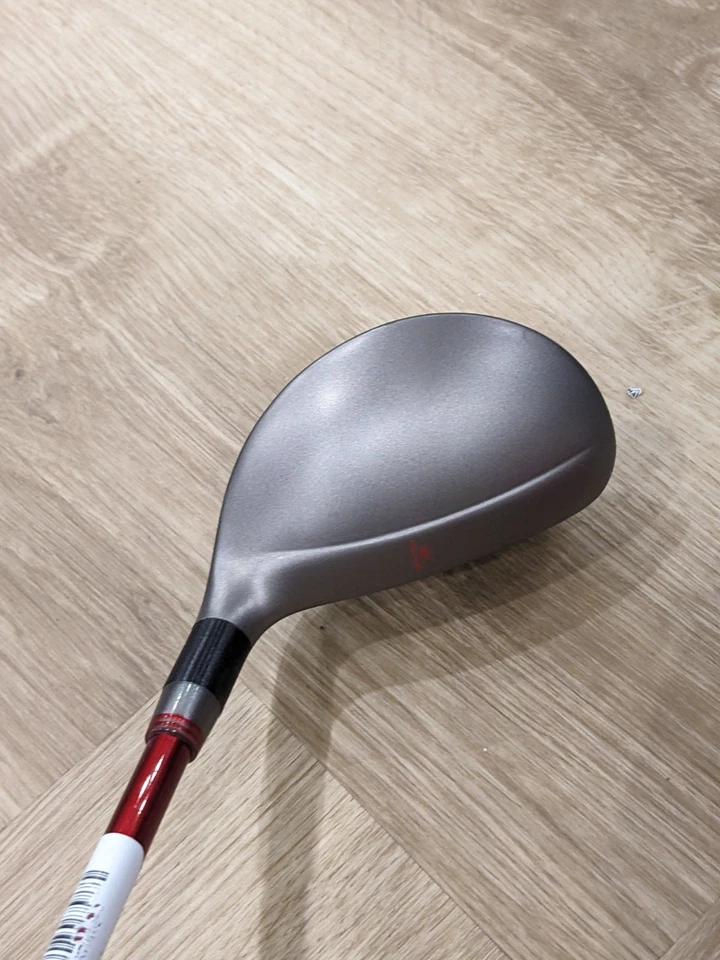 Left Hand Cobra Baffler Red #4 Hybrid / 22 Degree / Stiff Flex Tour AD G 70 - Image 2 of 4