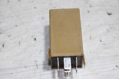 Relais SIEMENS 8384505 BMW 3er E46 Bj,98