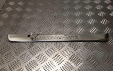 MERCEDES-BENZ GLE W166 Schwellerzierleiste vorne rechts A1666809500 38774287 MERCEDES-BENZ GLE W166 Schwellerzierleiste vorne rechts A1666809500 38774287