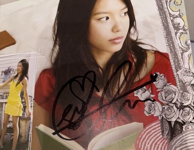 SNSD [Into the new world] All Member Autographed Signed Album