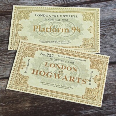 Harry Potter Hogwarts Train 9 3/4 Ticket Book Movie Prop Wizarding World Cosplay