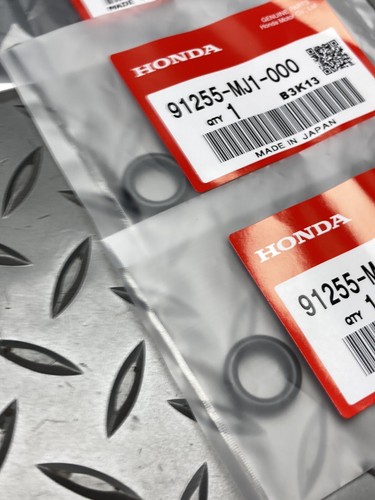 Honda VTR1000 RC51 SP2 2002 / Engine Oil Cooler / Lines Hoses / X2 SET / Genuine - Picture 7 of 9