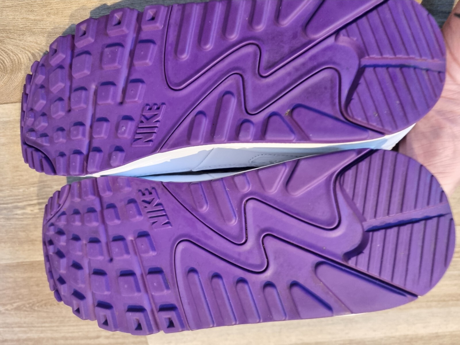 Men's Hardly Used NIKE AIR MAX Size 8 Trainers Running Gym Shoes Boots