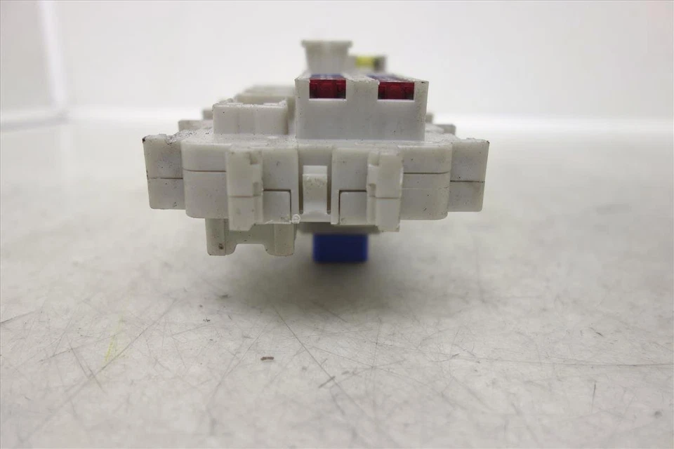 2000 - 2006 年日产 Sentra 机舱内保险丝盒 24350 - 5M000 — 第 2/4 张图片