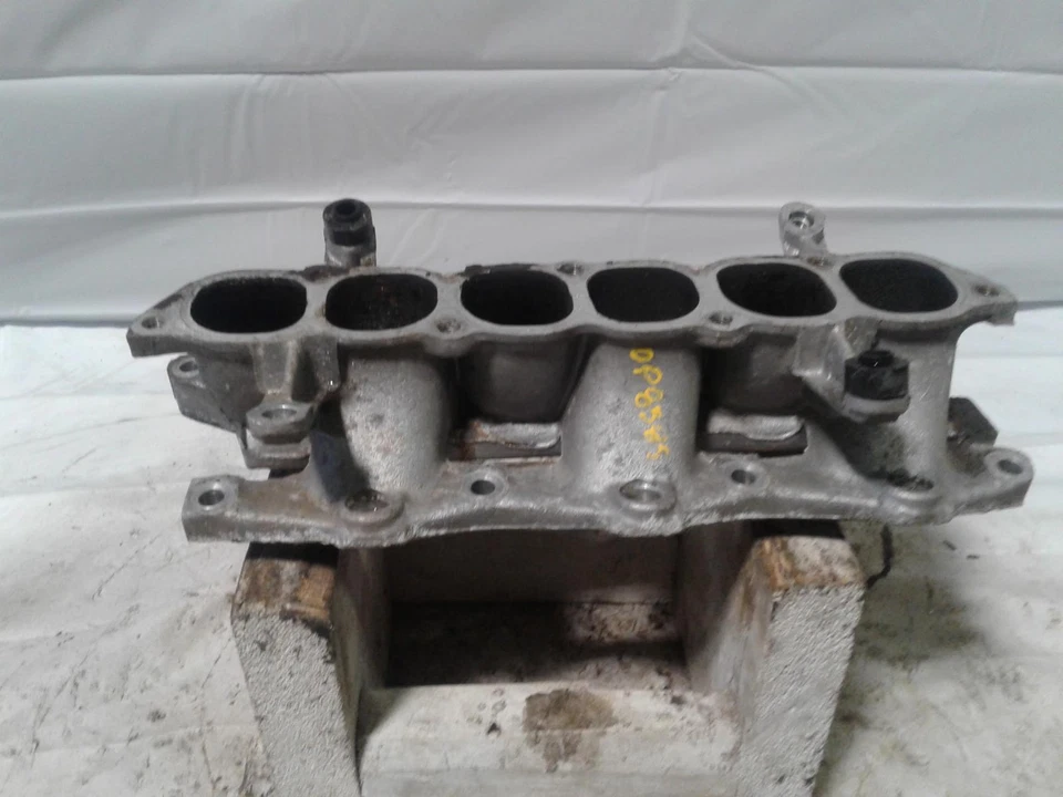 Used Lower Engine Intake Manifold fits: 1999 Chrysler Sebring 6-153 2.5L lower L — 第 2/4 张图片