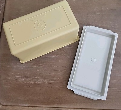 Tupperware Butter Keeper Dish Single Stick Harvest Gold 637-6 636-8 Vintage