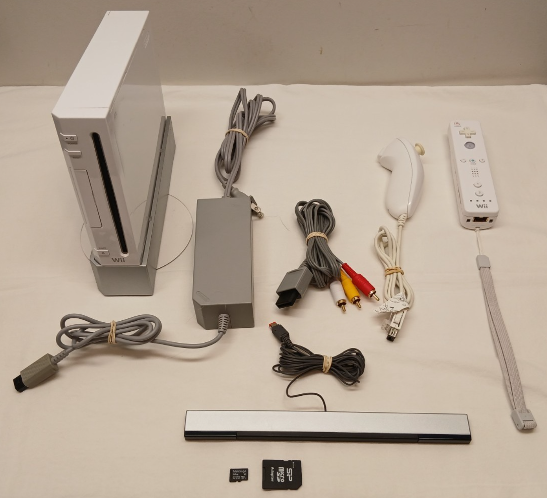 Region Free Unlocked - White Nintendo Wii RVL-001 64 GB SD | eBay