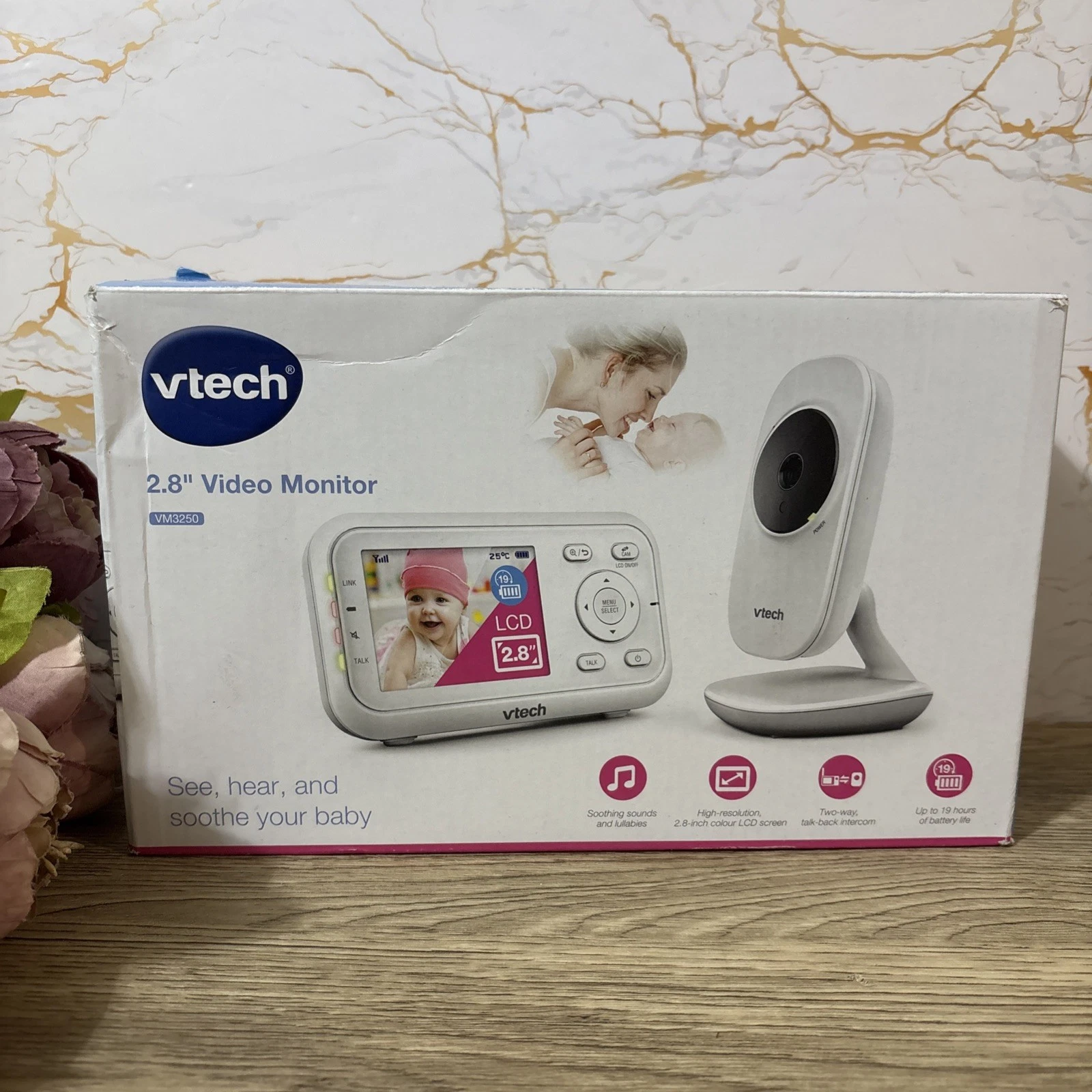 VTech VM3250 Video Baby Monitor with Camera