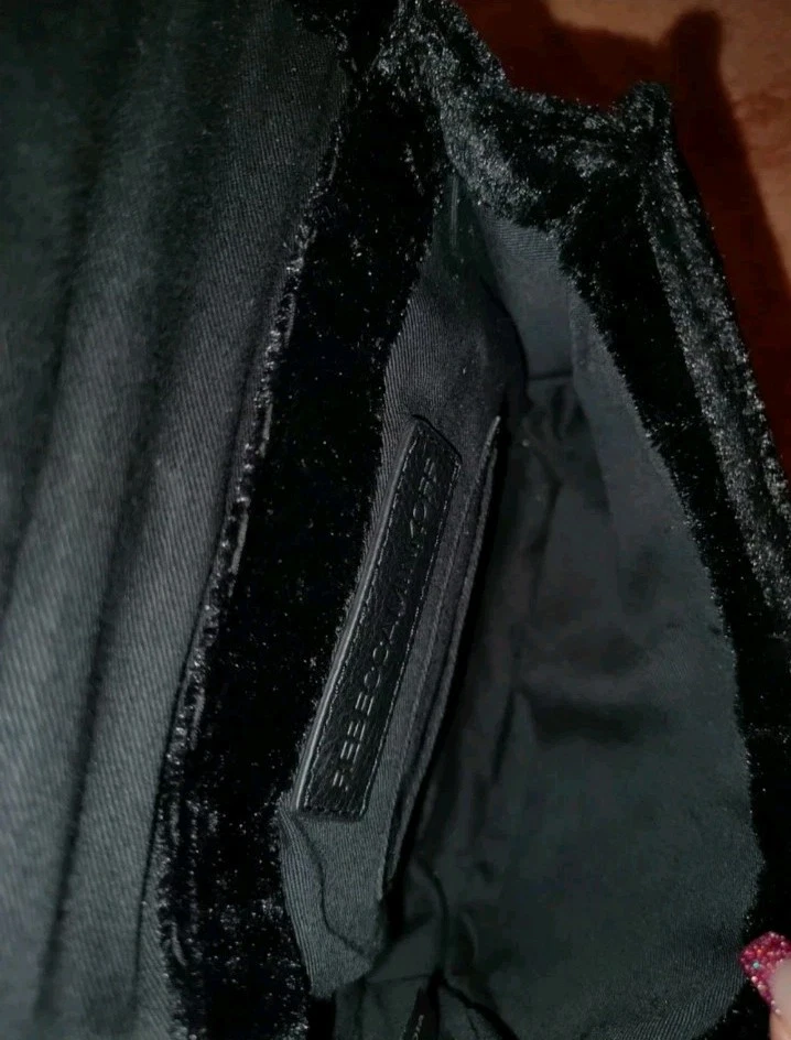 Bolso Bandolera Rebecca Minkoff Pequeño Amor Floral Bordado Terciopelo Foto 4 de 4