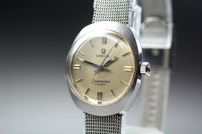 Vintage c.1970 OMEGA Seamaster Cosmic Tool 102 Manual Wind 25mm