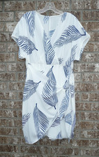Shein Curve Size XL White and Blue Palm Tree Leaf Print Short Sleeve Wrap Dress