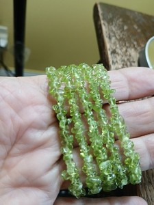 Vtg Peridot Chip Nugget Chip Necklace Strand 28" Long Continuous 