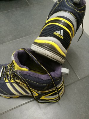 adidas laufschuh deutsche post