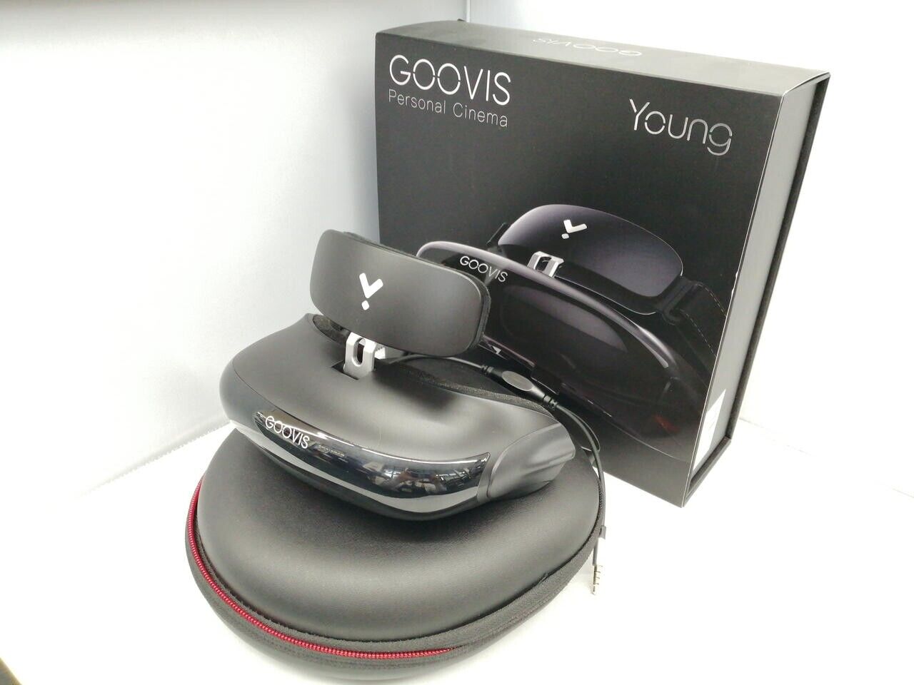 GOOVIS T2 Young head-mounted display headset HMD Used