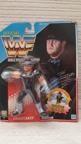 WWF WWE Hasbro Wrestling figure  THE UNDERTAKER  o...