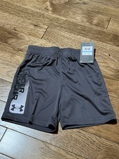 NWT Under Armour Shorts Boys Size 6