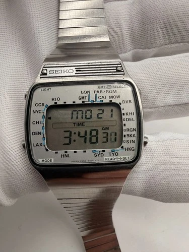 Vintage Seiko World Time GMT Digital Watch A358-5000 Stainless Steel 1970s