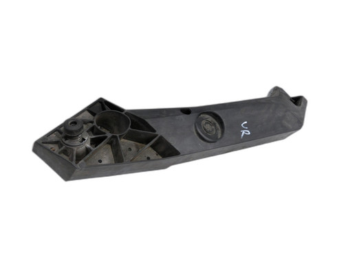 Halter Träger Aufnahme Führung für Stoßstange Re Vo VW Passat 3C B6 06-10