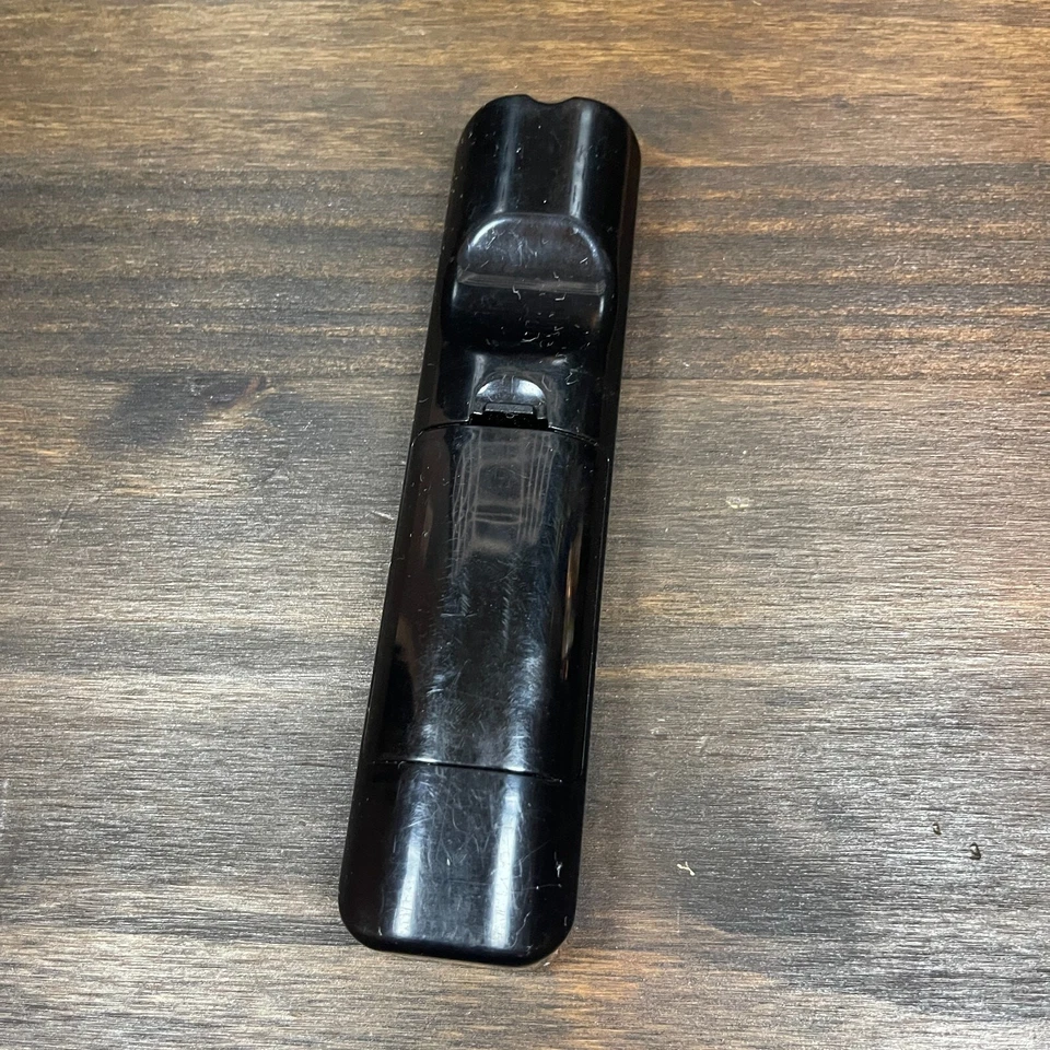 Logitech Transporter Netzwerk Musik Player - NUR FERNBEDIENUNG - getestet - Bild 4 von 4