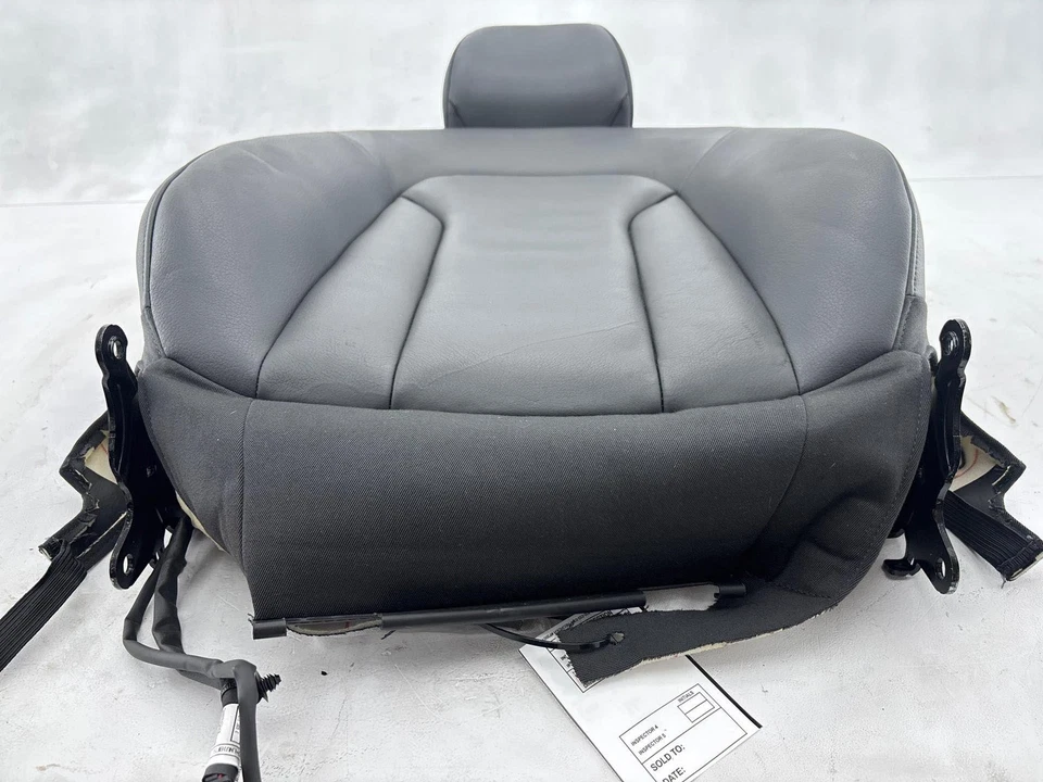 Audi Q3 2015-2018 asiento delantero derecho del lado del pasajero cojín superior OEM Foto 4 de 4