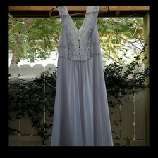 Vtg med sheer night gown