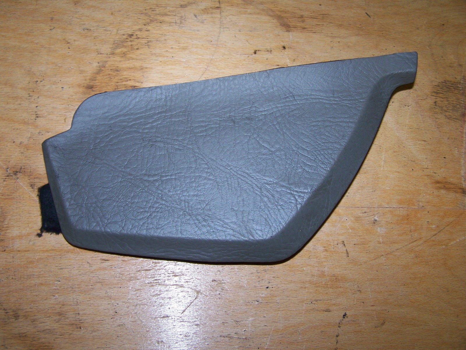 Audi V8 D11 Abdeckung Amaturenbrett 441857046B grau | eBay
