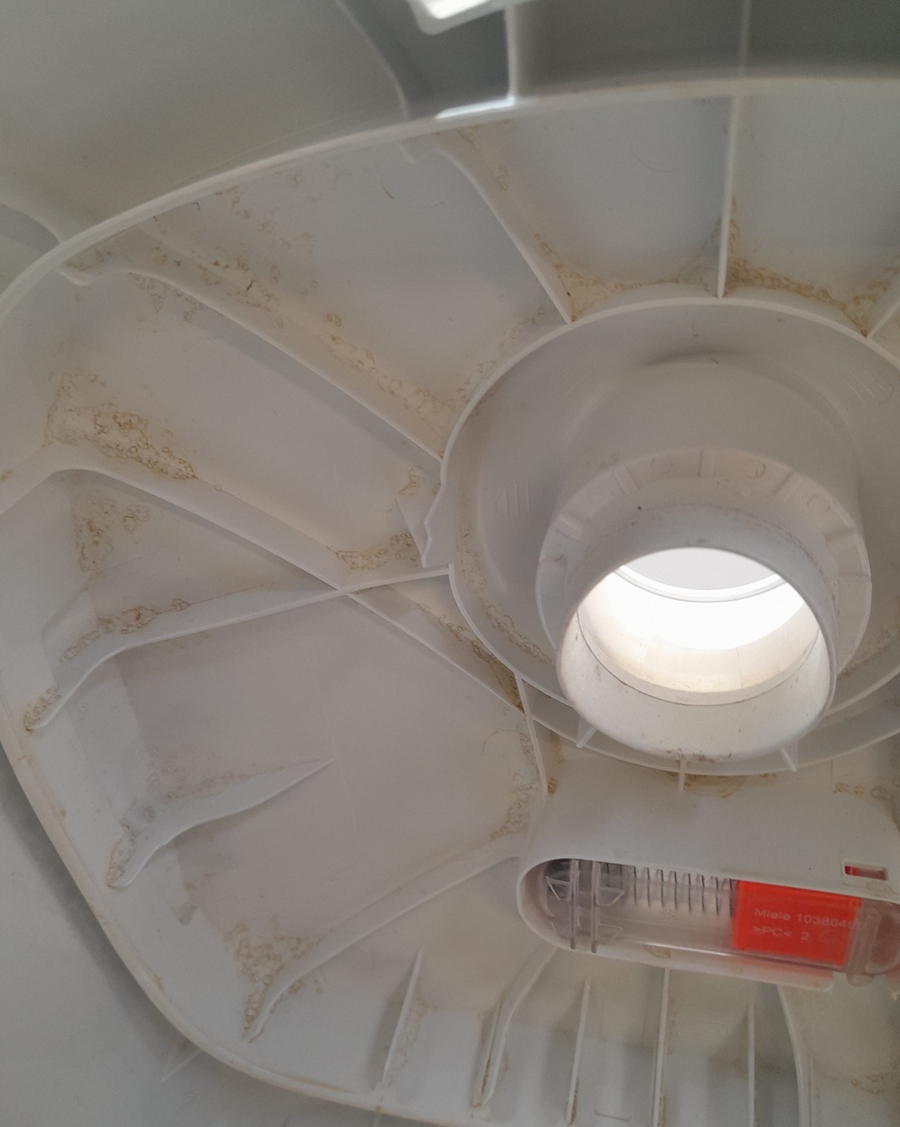 Miele Classic C1 Flex Cylinder Vacuum Cleaner (Dirty/Noisy/Missing