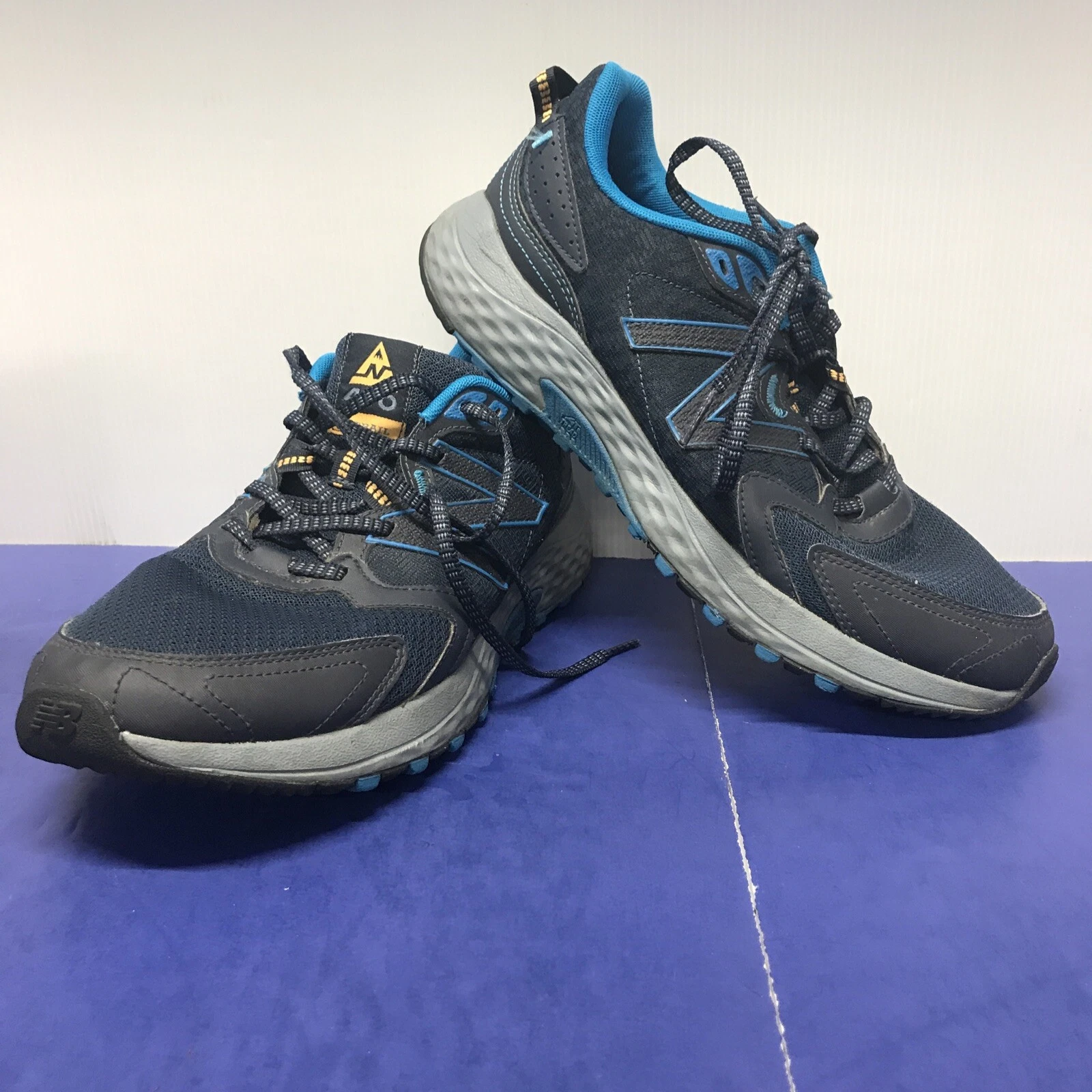 NEW BALANCE MT410LB7 All-Terrain Trail Running Shoes￼ Men’s Size 11 D