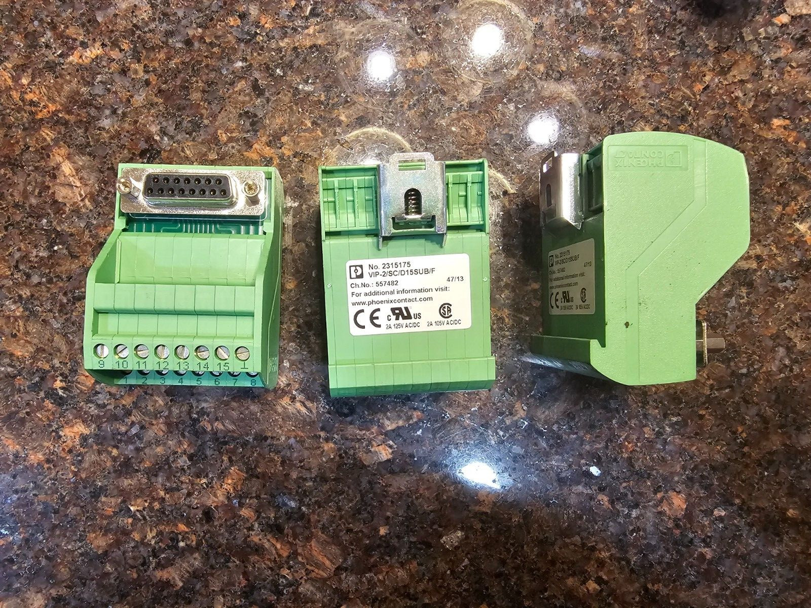 1 PHOENIX CONTACT 2315175 VIP-2/SC/D 15SUB/F Din Rail 15 DSUB Breakout Free Ship
