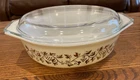 Vtg 1959 Pyrex 045 " GOLDEN "  2.5 QT Oval Casserole Dish With Lid Gold & Ivory