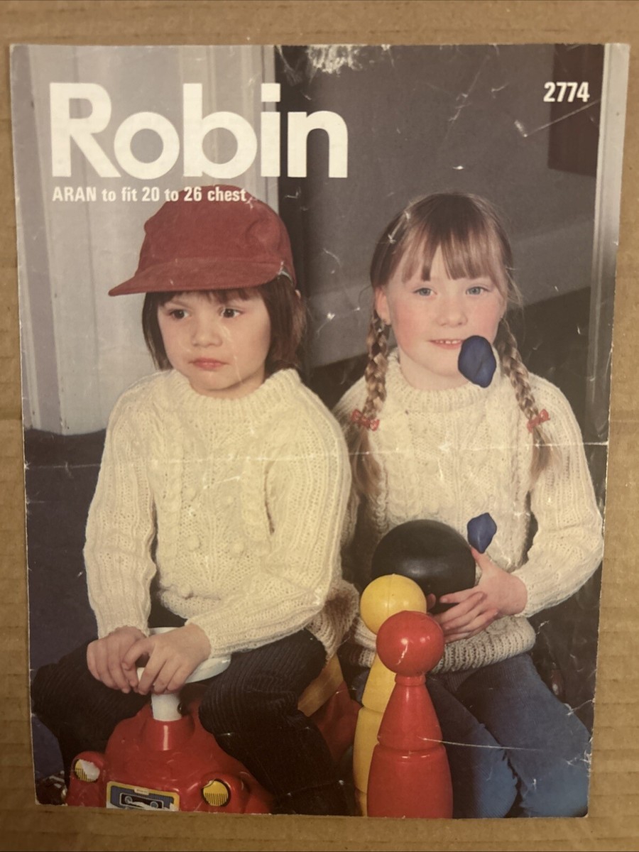 GIRLS BOYS CHILDRENS ARAN JUMPER VINTAGE KNITTING PATTERN 20”-26” ROBIN 2774