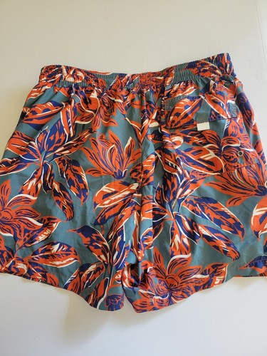 Canali men's L? (30) Red Green Floral Polyester Swim Trunks - Picture 6 of 6