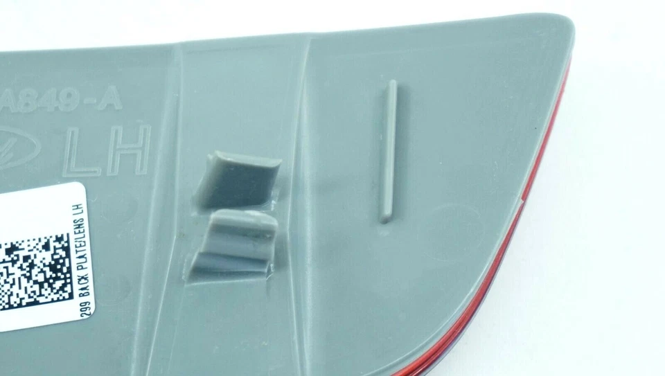 2011-2019 FORD FIESTA CONJUNTO DE LUZ REFLETORA MARCADOR DE PARA-CHOQUE TRASEIRO ESQUERDO E DIREITO FABRICANTE DE EQUIPAMENTO ORIGINAL - Imagem 4 de 4