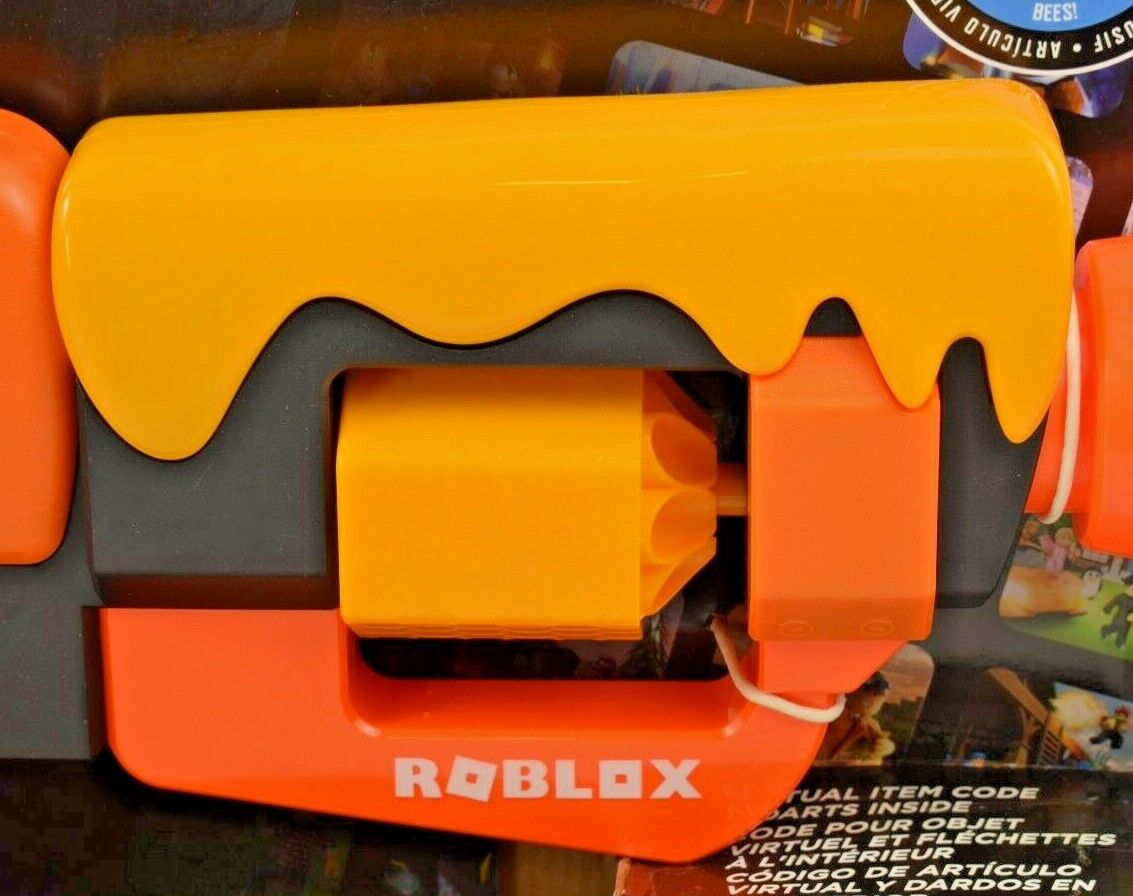 NERF Roblox Adopt Me!: BEES! Dart Blaster and Doomlands Persuader