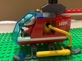 LEGO&reg; City Helicopter (60004) Fire Helicopter and Pilot
