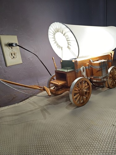 Vtg Stagecoach Lamp Wooden Western Covered Wagon Night Wired Light Bulb - Picture 4 of 24