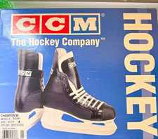 CCM Champion 90 Youth Ice Hockey Skates Size 4 Black/White B-CH90