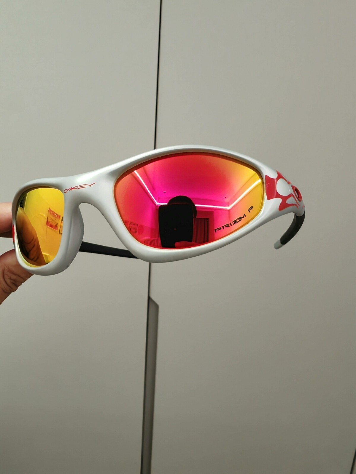 Oakley Straight Jacket 99 Muzm OO9505 Silver Frames/Red Lenses New