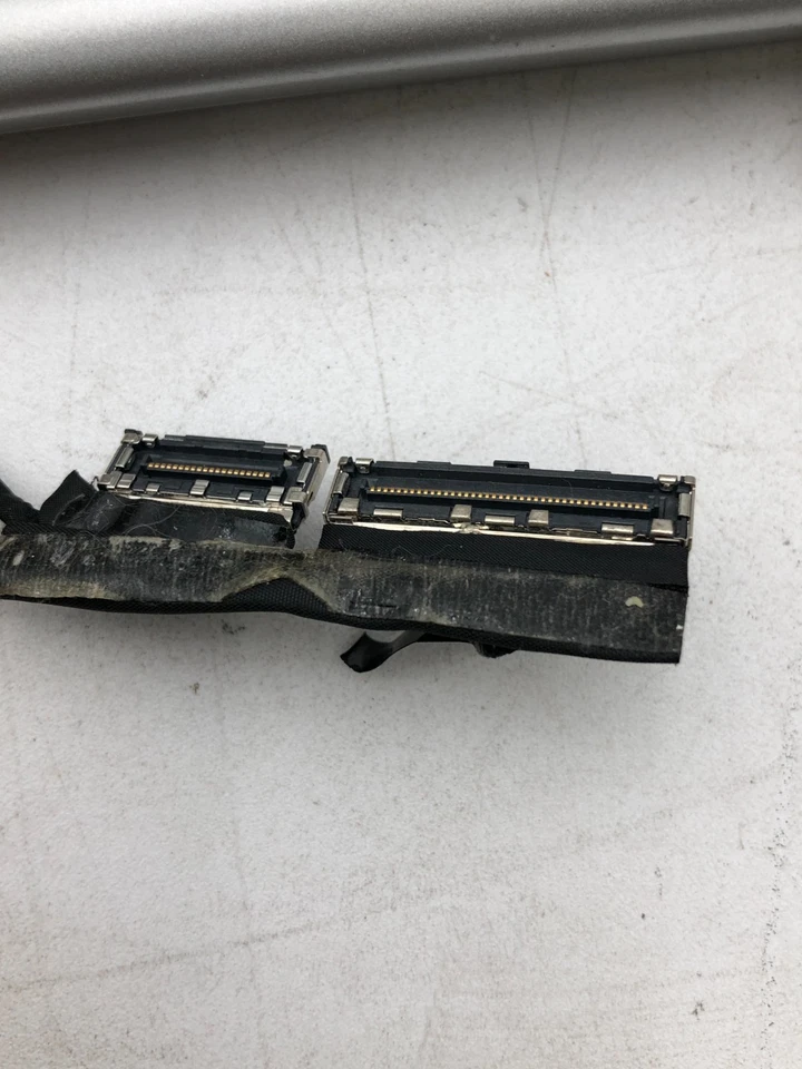 HP EliteBook 850 G5 сенсорный 15,6 дюйма (L18315‐001) полный дисплей в сборе - Изображение 3 из 4