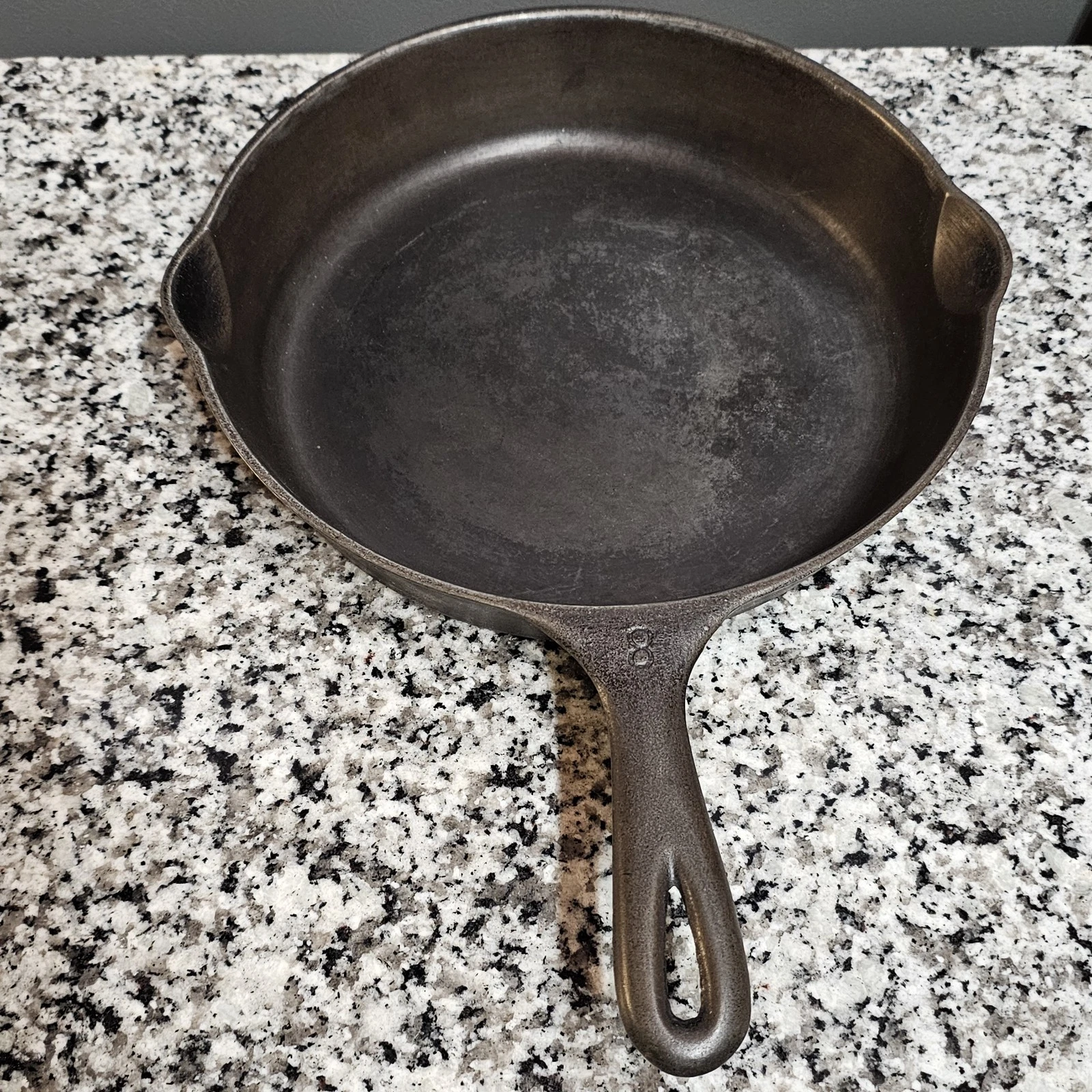 Vintage Wagner Ware Sidney - 0 - 8 10" Cast Iron Skillet 1058S
Opens in a new window or tab