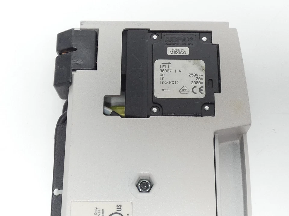 ETC R20AF Relay Module 20A 120V Electronic Theatre Controls - Image 3 of 4