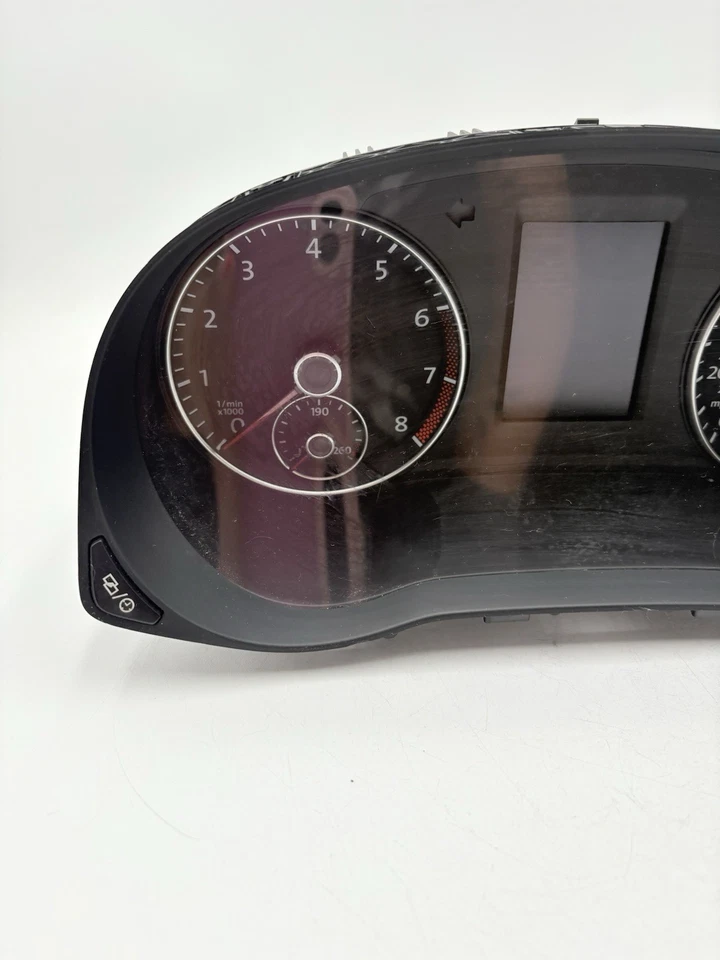 ⭐️ 2013-2015 Volkswagen Passat Speedometer Gauge Cluster OEM - Image 3 of 4