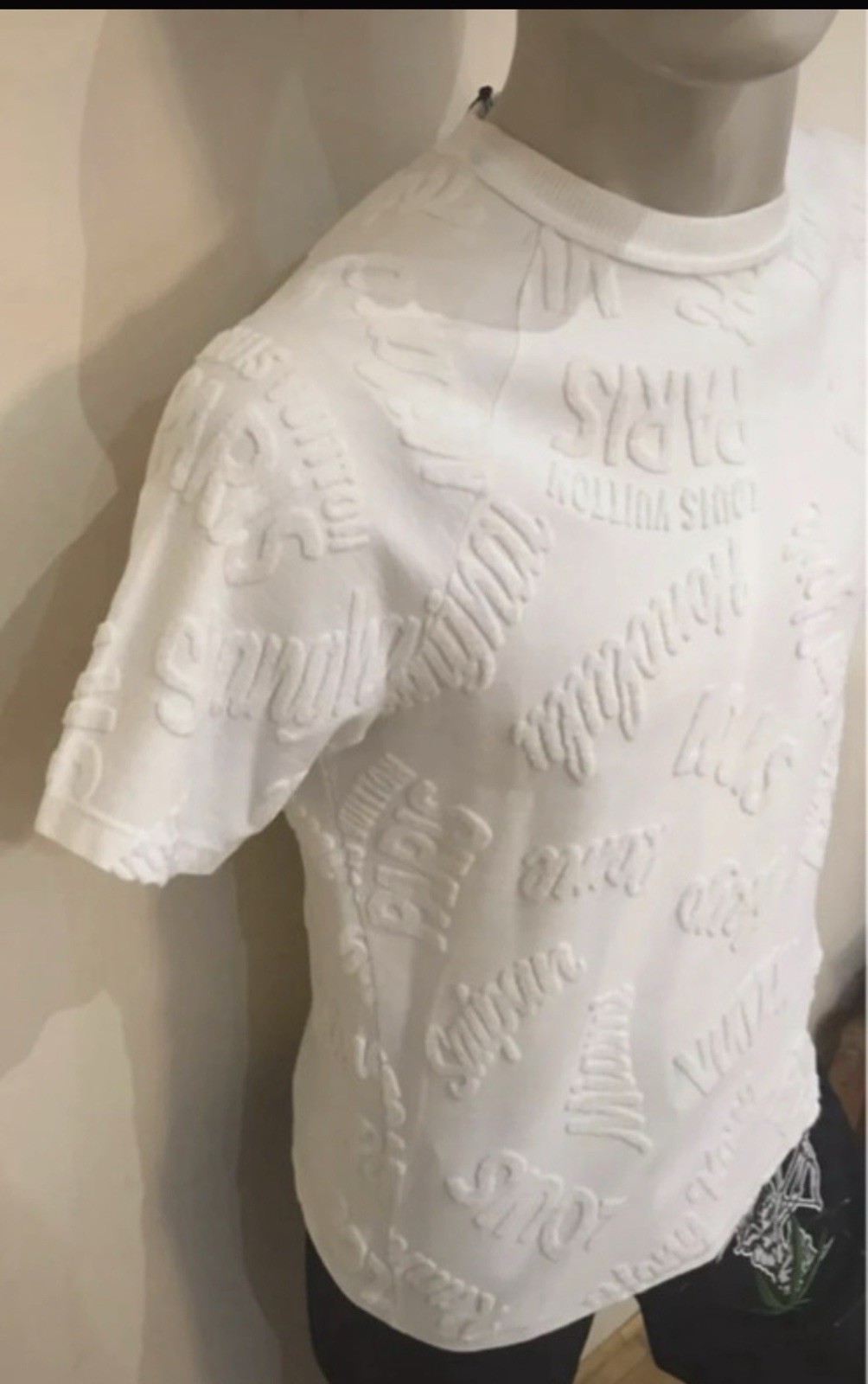 LOUIS VUITTON THICK TOWEL FEEL “CITIES” T-SHIRT SIZE MEDIUM RRP £1400 image 6