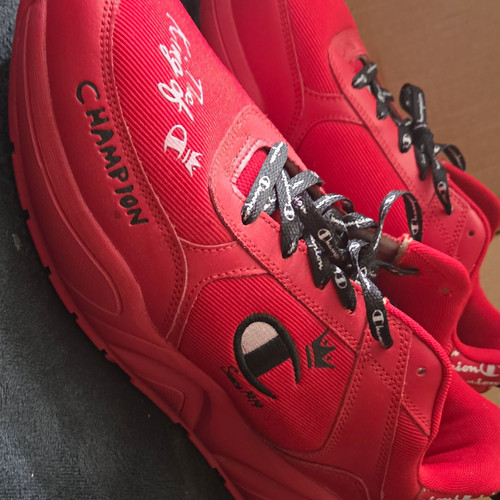 Champion Men's Low Top Lace-Up Athletic Sneakers Red/Black Logo 93 Eighteen