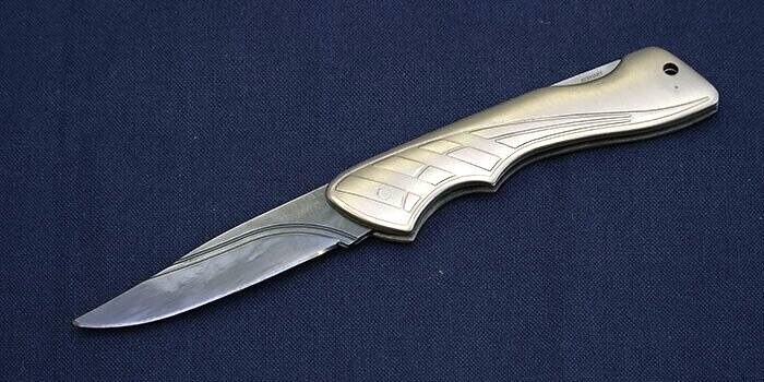 Boker Lockback #2040 Titanium Ceramic 75mm in display case