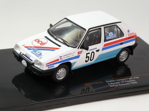 Miniature Skoda Favorit 136L Rallye Bohemia 1989, échelle 1/43 Par IXO