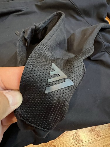 Levelwear Cambria Top Womans Sz L Black Quarter Zip Running Back Pocket Pullover - Picture 15 of 16