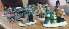 Mr. Ceramics Train Set Lot Carolers People 4 TRAINS  3 PEOPLE FIGURES